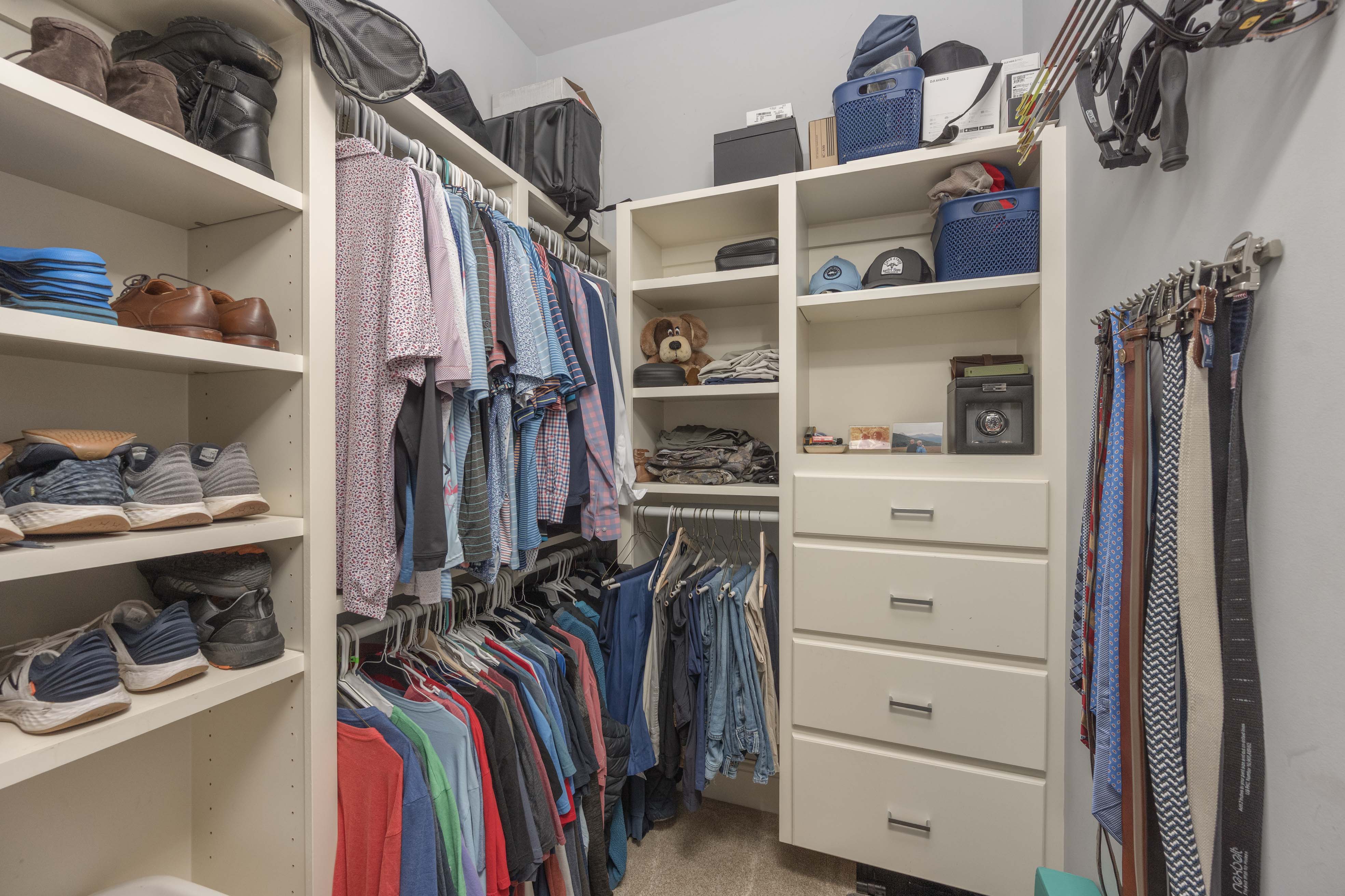 1010 Snug Harbor Court image 25